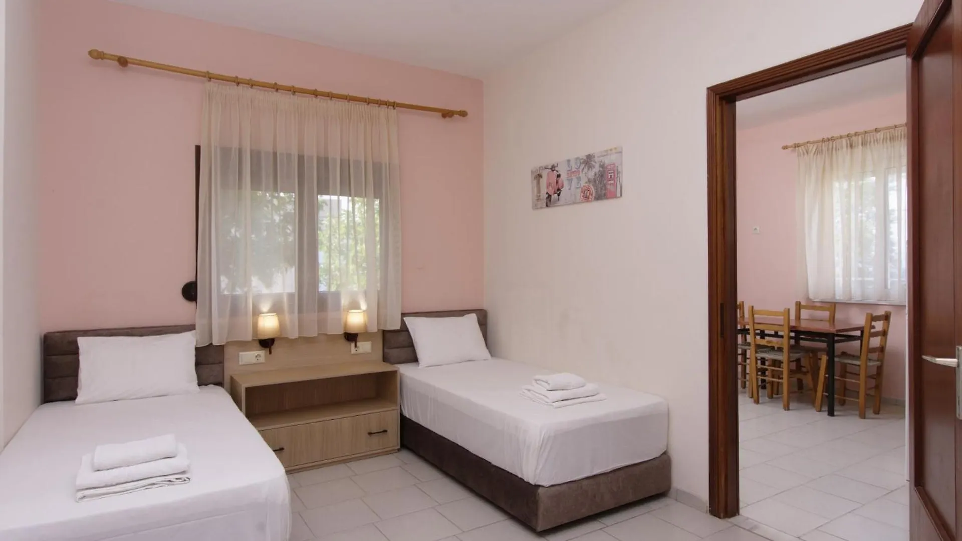 Lotos Apartments Stavros  Greece